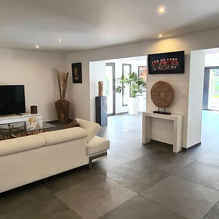 Maison De Caractere Avec Piscine Privee, 10 Pers, Proche Plages - - Fr-1-769-18